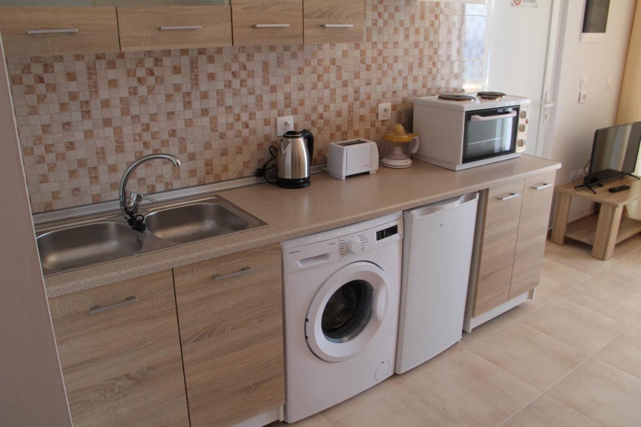 Sea Pearl Luxury Apartment Rhodes City Esterno foto